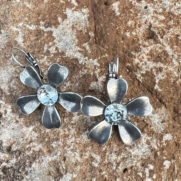 Handcrafted earrings with Aurora crystal - Picture 2 of 6